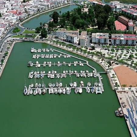 Beslow Apartment *